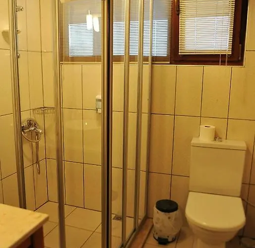 Erguvanli Ev Gasthof Küçükkuyu